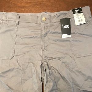 NWT Lee Women’s shorts